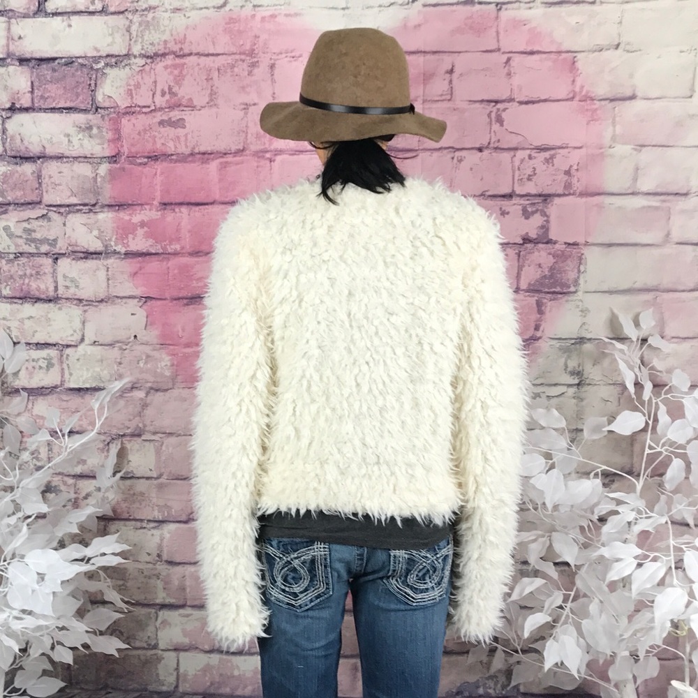 ANAMA Night Faux Fur Jacket - Picture 2 of 3