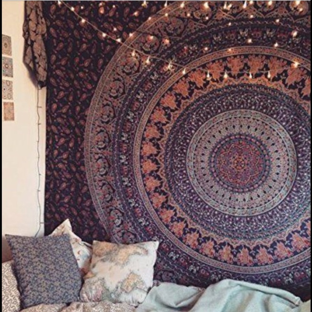 Wall tapestry