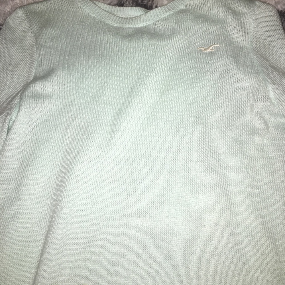 hollister sweater