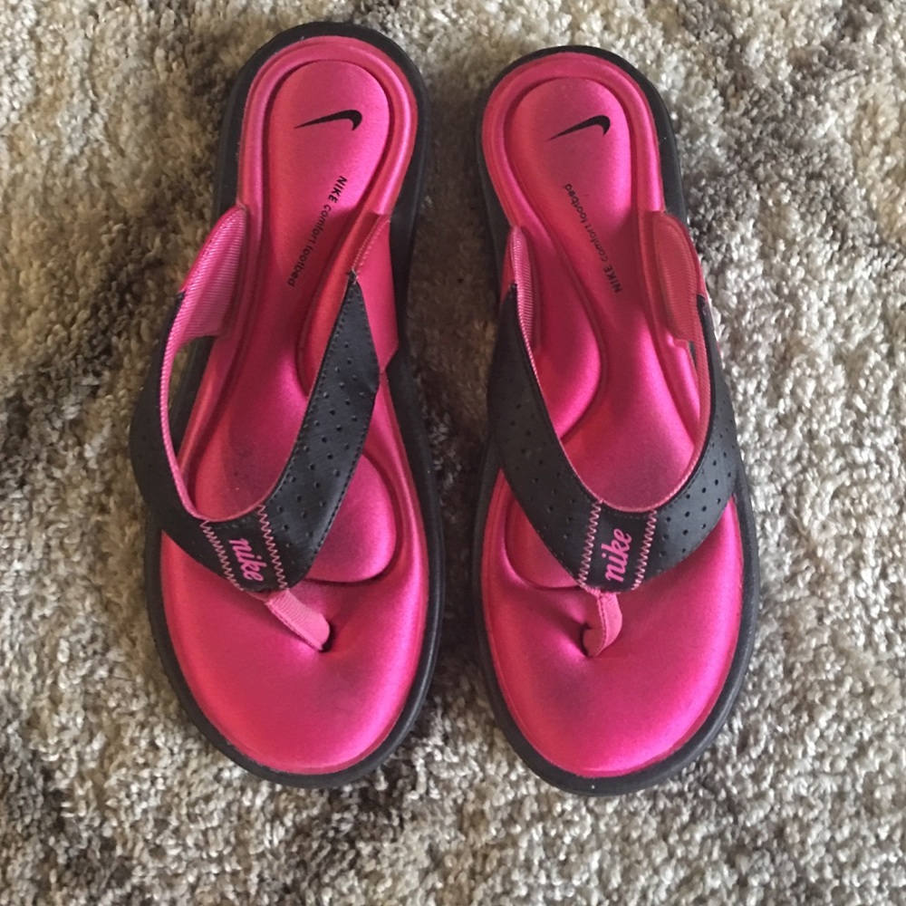 Nike sandals pink and black size 9