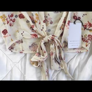 Kendall & Kylie Wrap Top