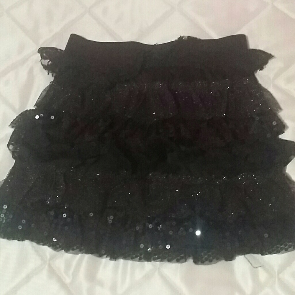 Black sparkly skirt