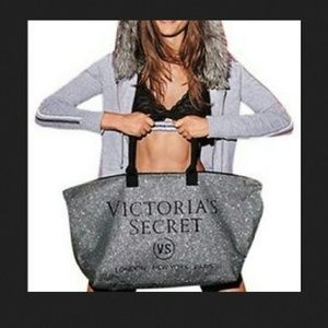 VS weekender bag
