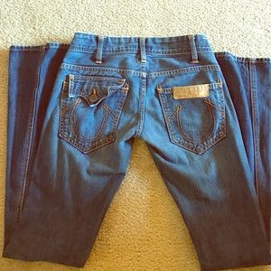 Flared dark wash true regions