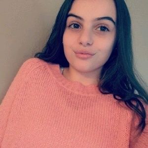 Meet your Posher, Aria