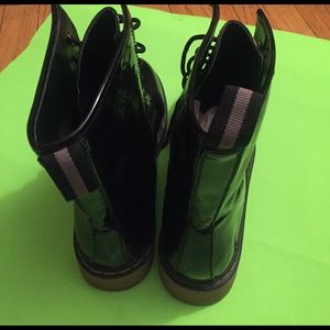 Black Boots Super Cute👢