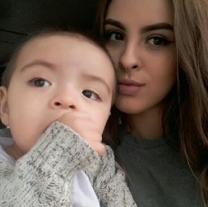 Meet your Posher, Paola