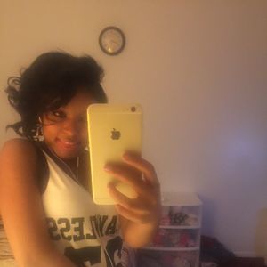 Meet your Posher, Jasmine