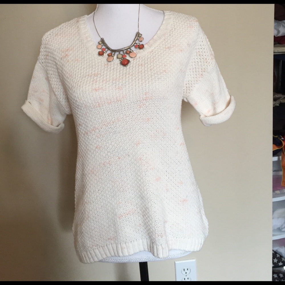 Gap Med short sleeve top.