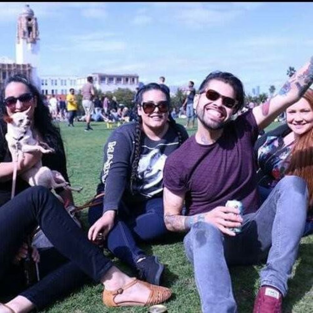 Meet your Posher, Alicia