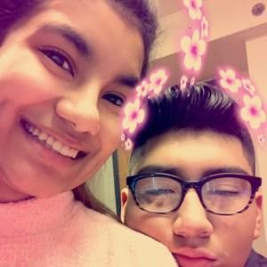 Meet your Posher, Desiree