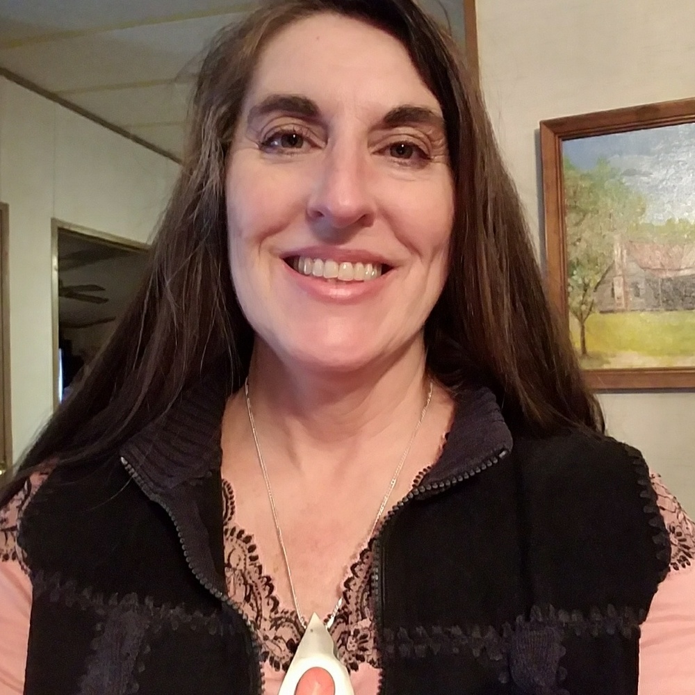 Meet your Posher, Deborah