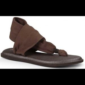 Sanuk sling flops brown