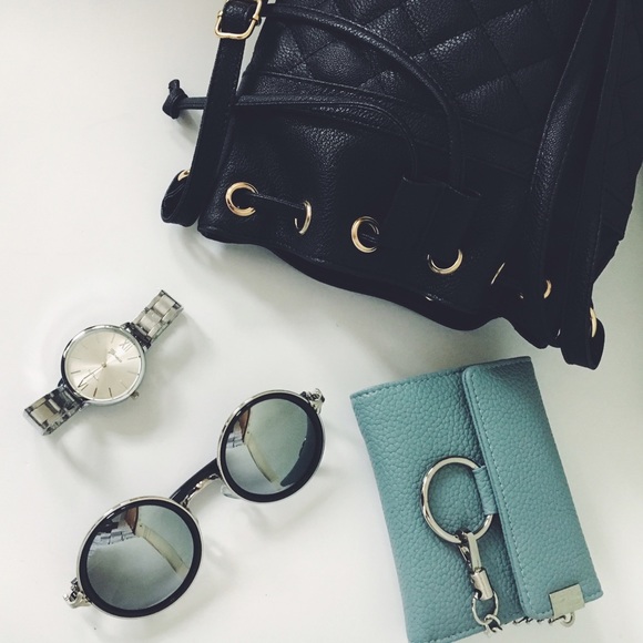 Ellison Black Vegan Leather Bucket Bag - Picture 2 of 6