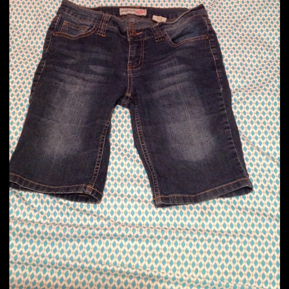 Blue jeans short