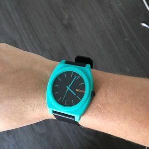 Nixon Time Teller P watch