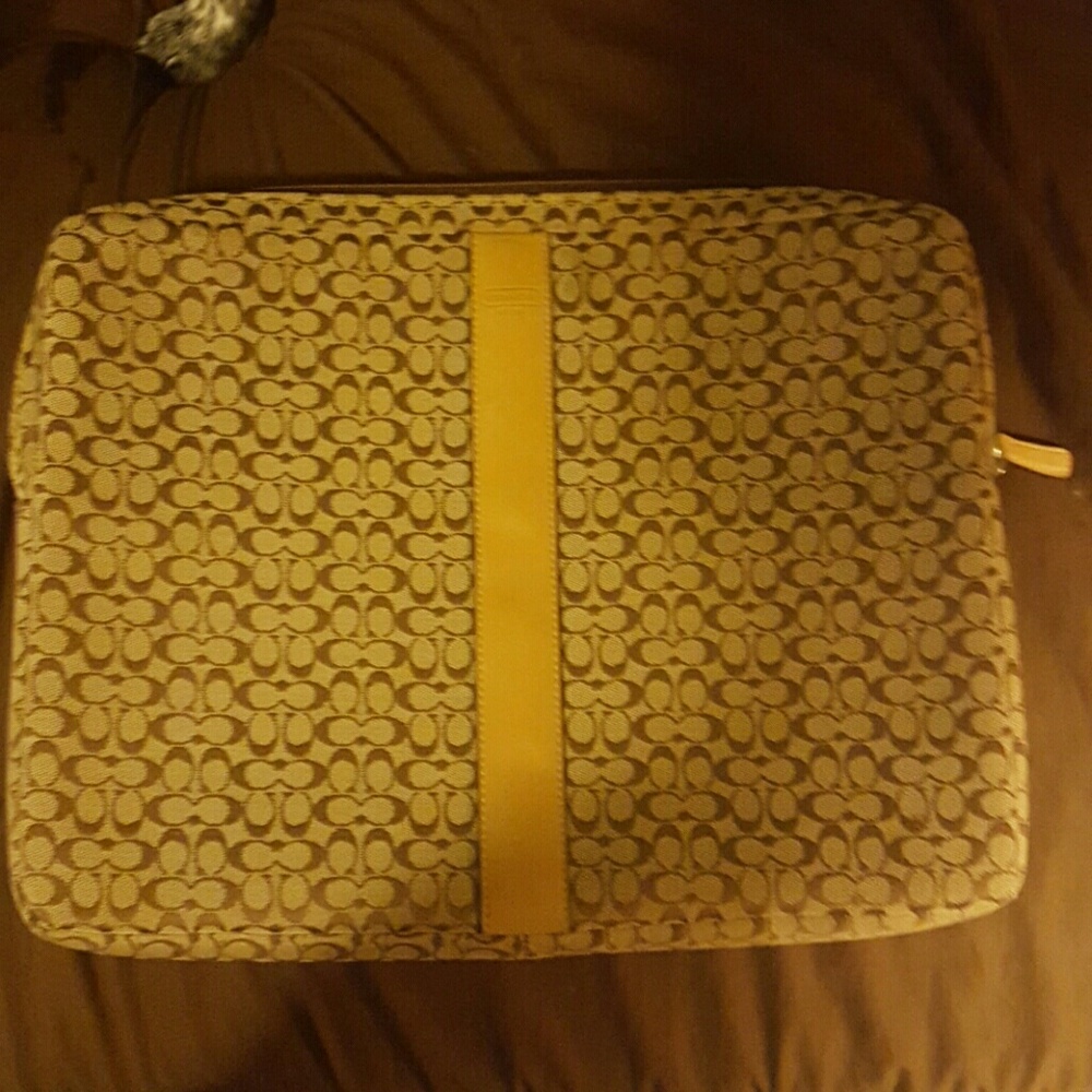 Coach computer case
