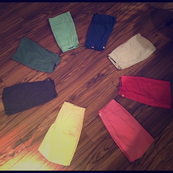Vineyard Vines Club Shorts Bundle - 8 Pairs! - Picture 2 of 6