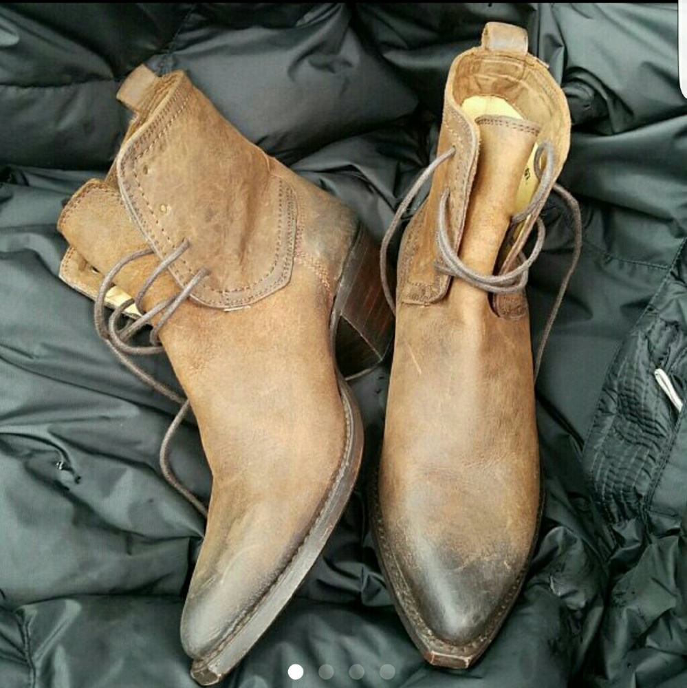 Frye Ankle Boots sz 6