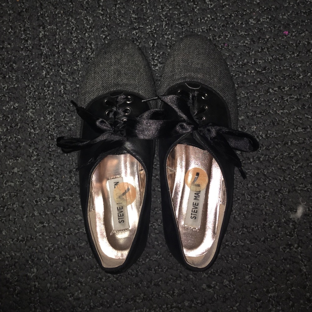Steve Madden Ribbon-Tie Flats