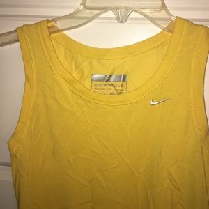Nike sports tank women's.