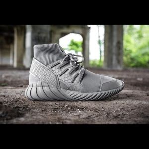 Adidas Tubular Doom "Fashion Week"