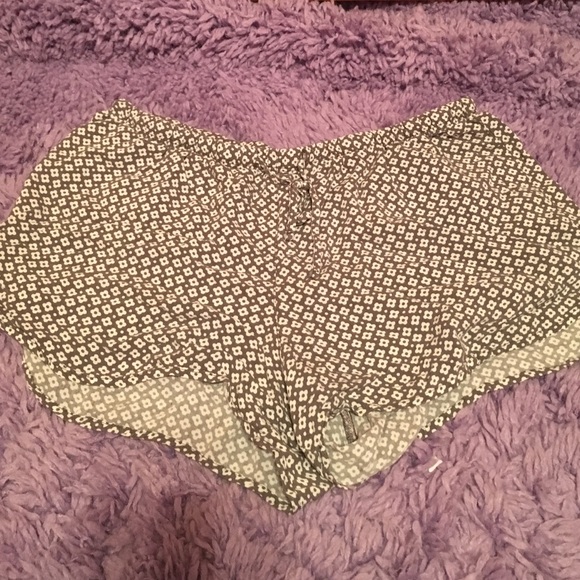 2 Cute Pairs of PJ Shorts - Picture 3 of 3