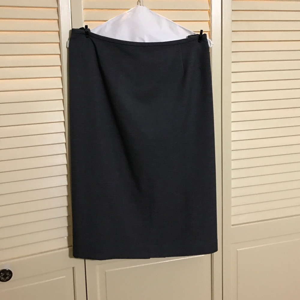 Kasper skirt to match Jacket and or pants.