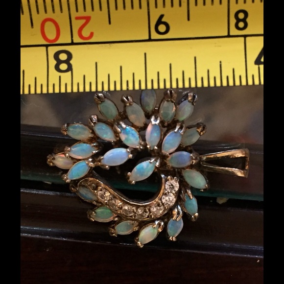 Vintage Opal Heart Pendant Host Pick - Picture 5 of 8