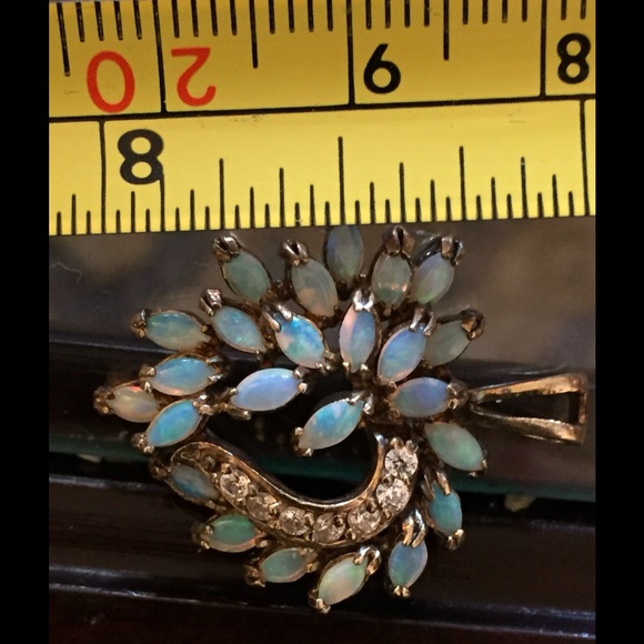 Vintage Opal Heart Pendant Host Pick - Picture 8 of 8