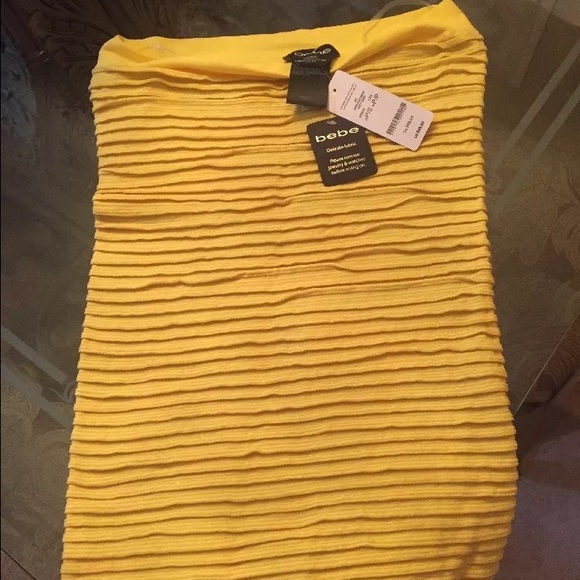 Bebe top and skirt - Picture 3 of 4