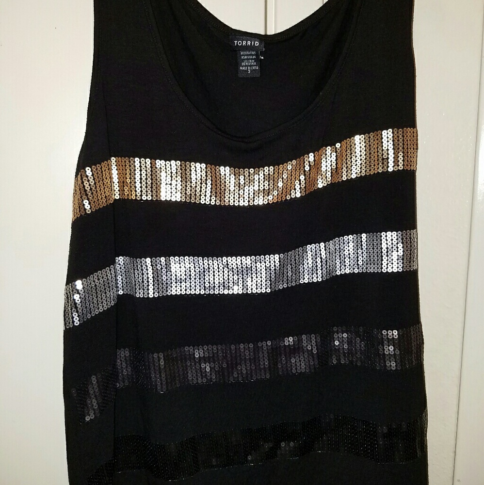 Torrid sleeveless top