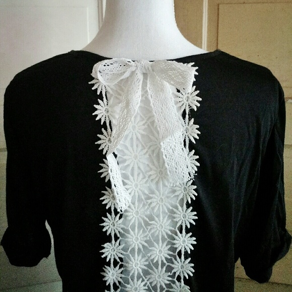 NEW Crochet Lace Back Detail Tunic - Picture 2 of 5