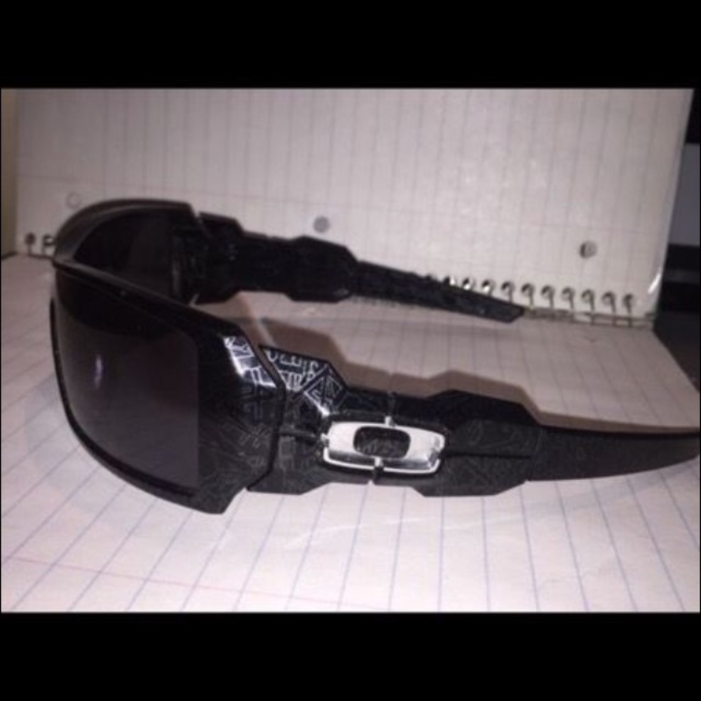 Oakley Oil Rig Sunglasses