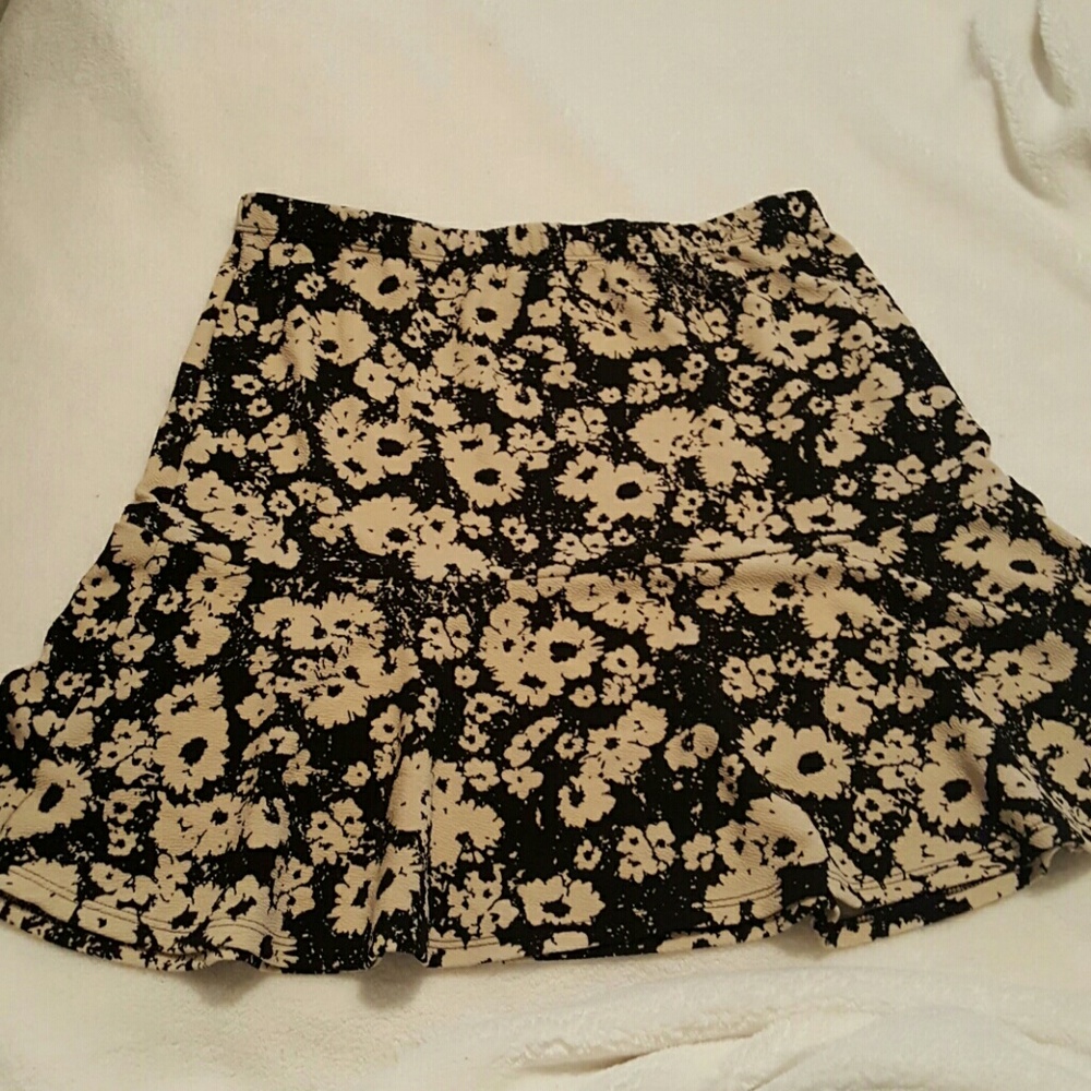 Bobeau Skirt