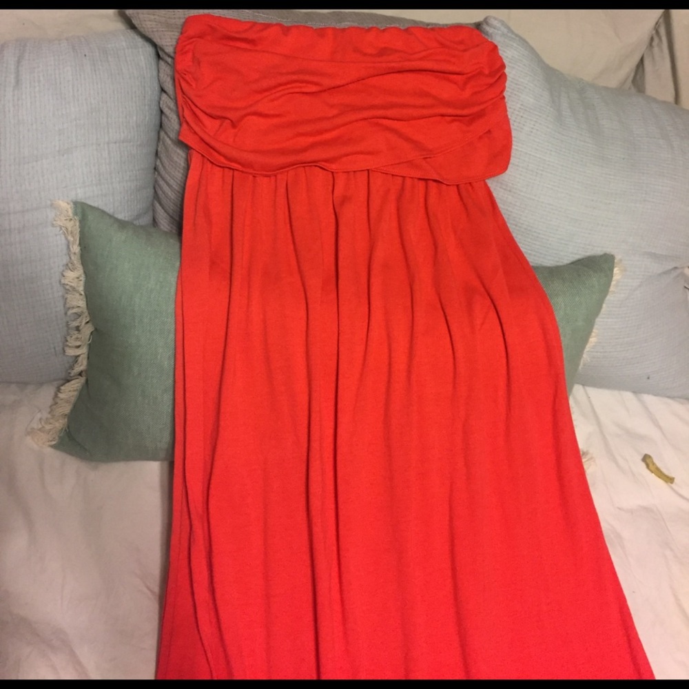 Feathers coral maxi