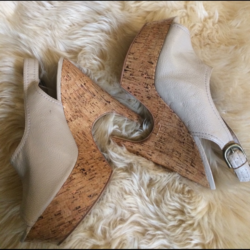 Peeptoe Slingback Wooden Platform Heels.