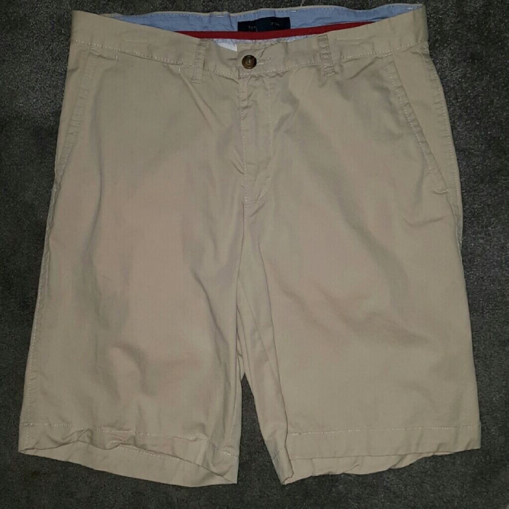 Tommy Hilfiger Khaki shorts