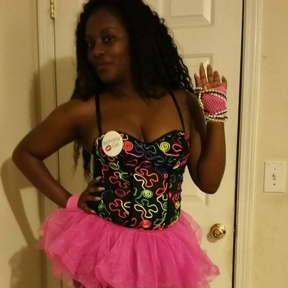 Meet your Posher, Kimmie - Picture 1 of 1