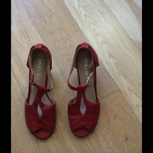 Red Chelsea Crew Sandals. Size 38