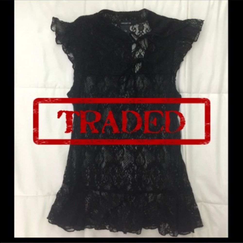 TRADED-Arden B. All Black Lace