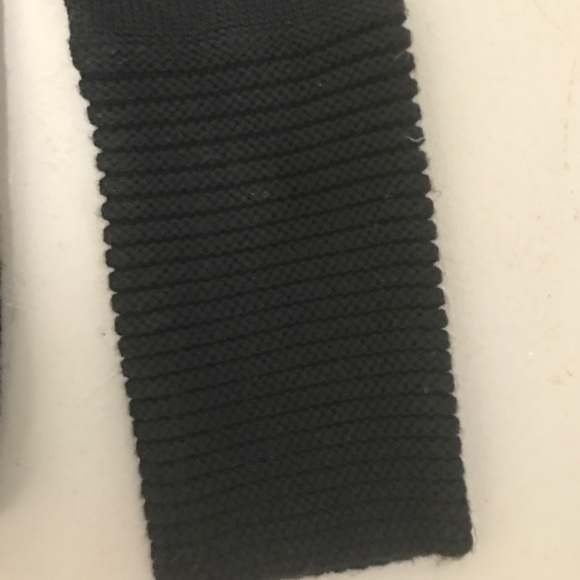 Tahari large neck sweater size M - Picture 2 of 5