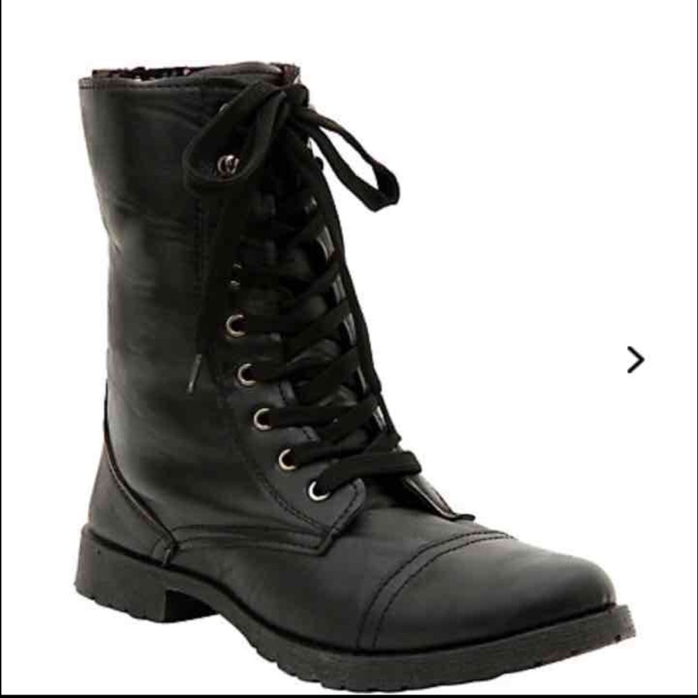 Combat boots new