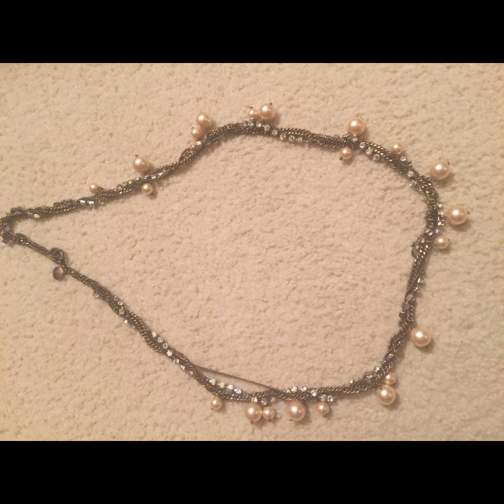 Pearl beaded necklace