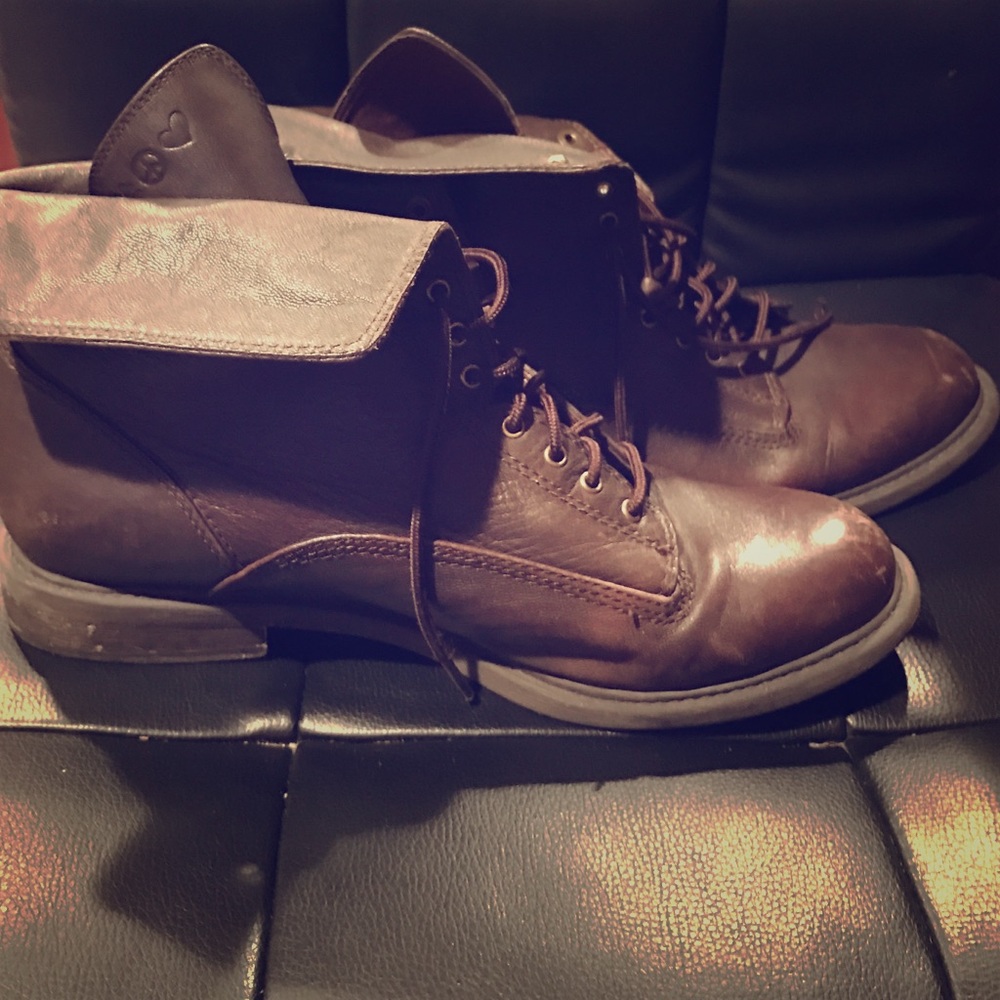 Lucky Brand combat boots