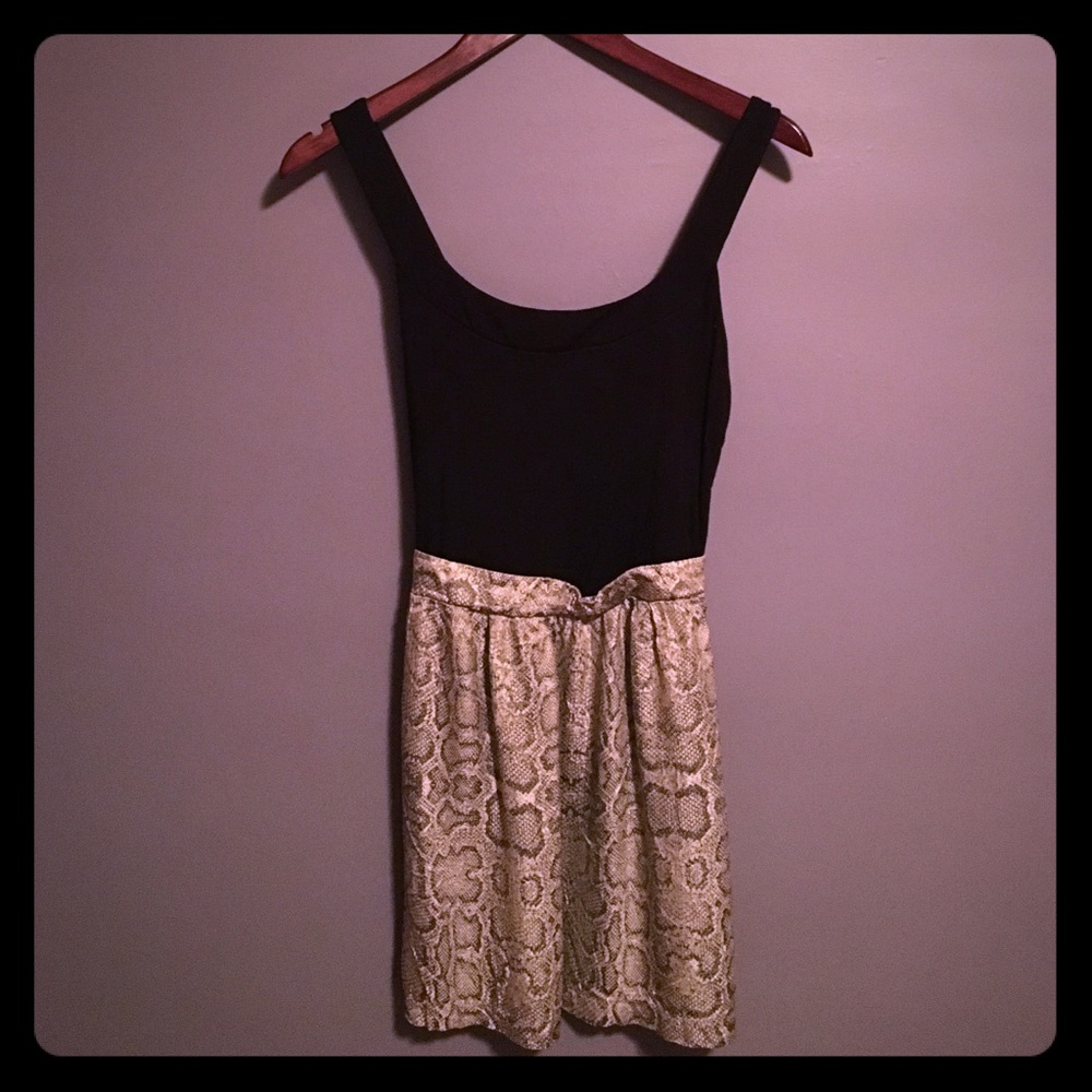 Black and snake skin pattern dress!