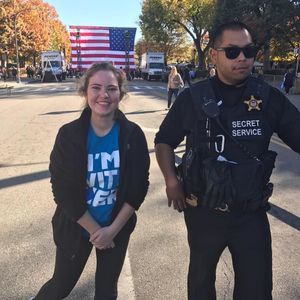 Meet your Posher, Lexie