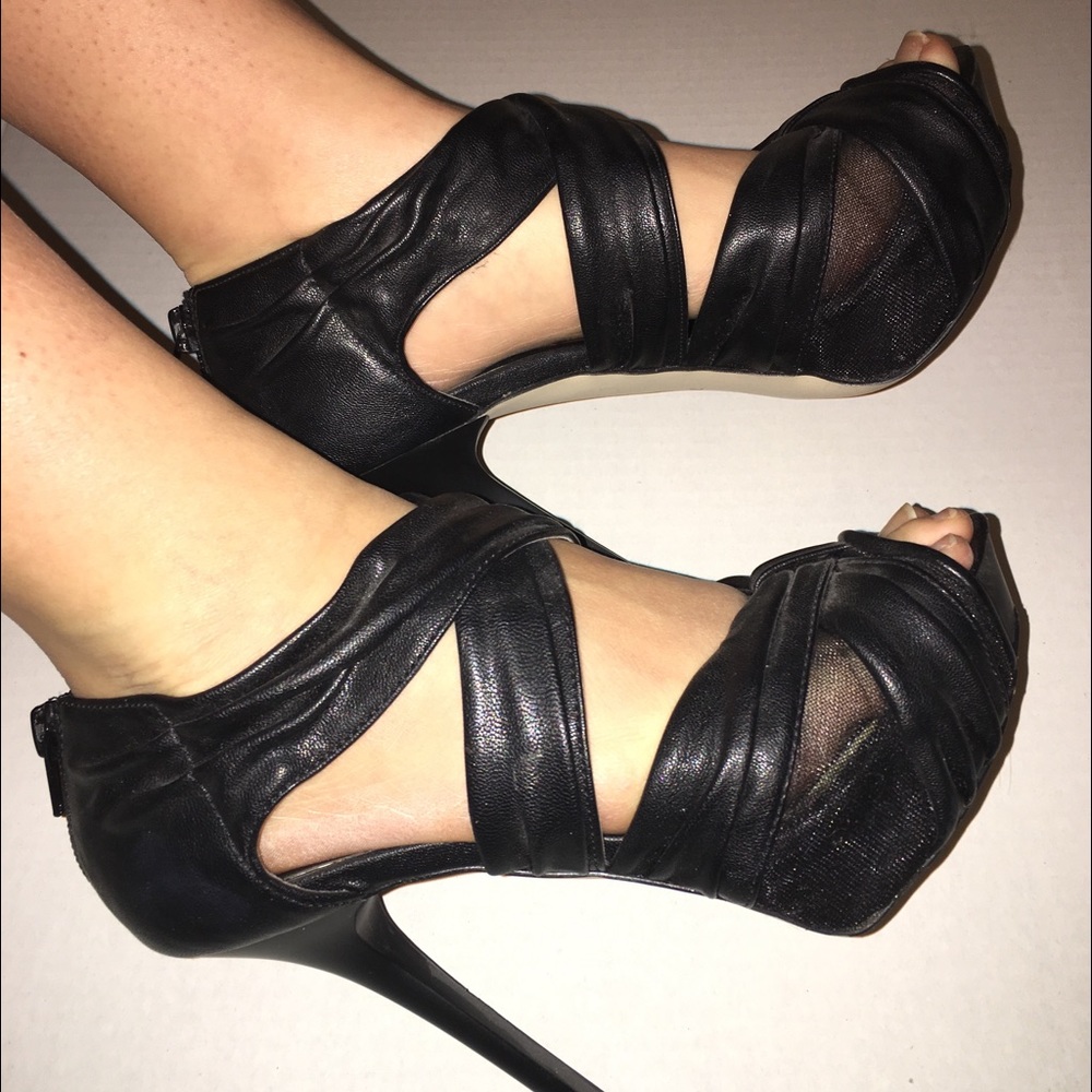 Like New Shi high heels strappy 7M very sexy
