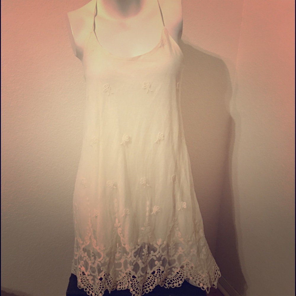 Windsor Lace lined sundress. Small. NWT