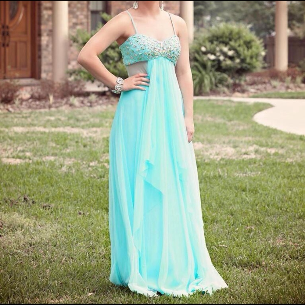 Prom dress
